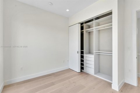 Купить виллу или дом в Серфсайд, Флорида 6 спален, № 1995939 - фото 24