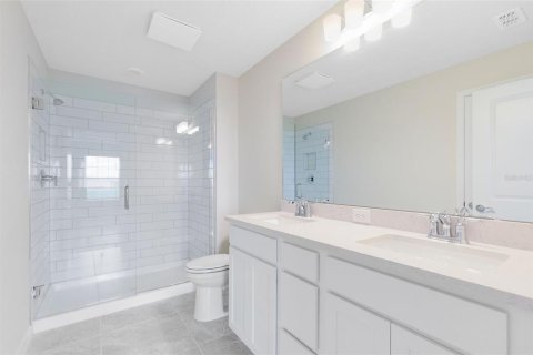 Townhouse in Winter Garden, Florida 3 bedrooms, 156.35 sq.m. № 1915921 - photo 15
