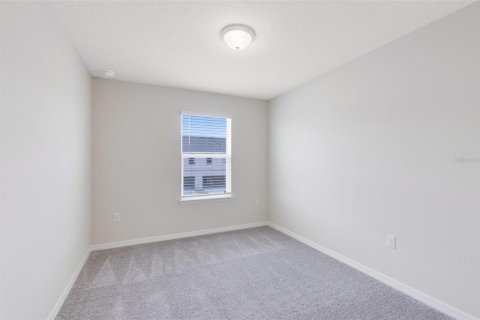 Townhouse in Winter Garden, Florida 3 bedrooms, 156.35 sq.m. № 1915921 - photo 10