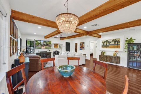 Купить виллу или дом в Холливуд, Флорида 3 спальни, 146.23м2, № 2025891 - фото 14