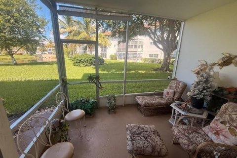 Condominio en venta en Lauderdale Lakes, Florida, 2 dormitorios, 87.7 m2 № 1979231 - foto 8