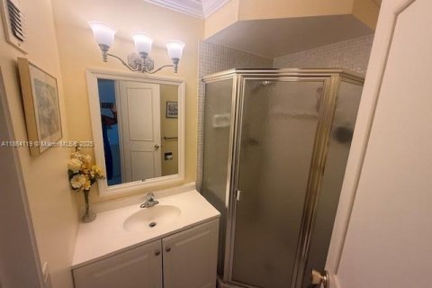 Condominio en venta en Lauderdale Lakes, Florida, 2 dormitorios, 87.7 m2 № 1979231 - foto 7