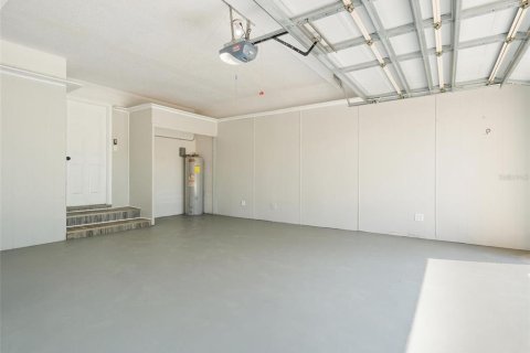 Townhouse in Ocala, Florida 2 bedrooms, 167.22 sq.m. № 2222608 - photo 25