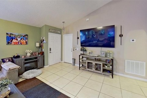 Casa en venta en Ruskin, Florida, 3 dormitorios, 121.05 m2 № 2094264 - foto 3