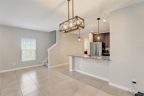 House in Davenport, Florida 5 bedrooms, 202.16 sq.m. № 1535593 - photo 8