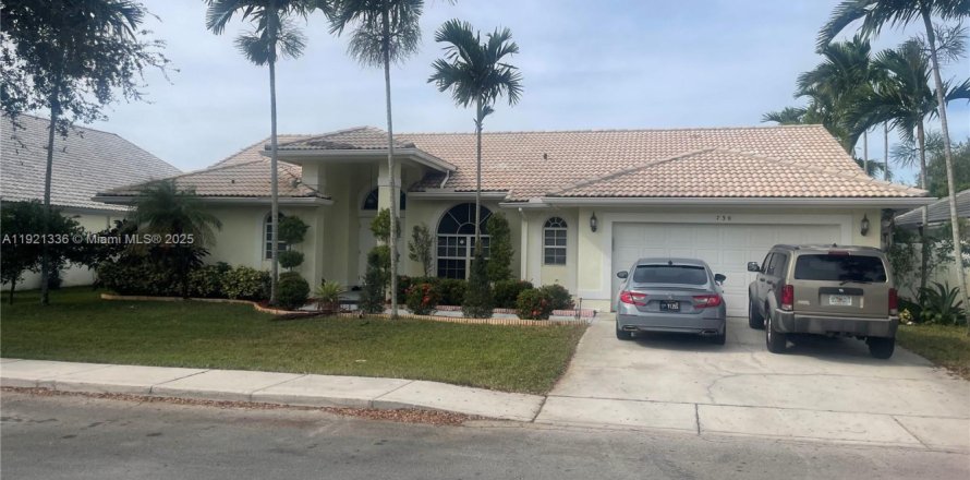 Villa ou maison à Pembroke Pines, Floride 4 chambres, 208.75 m2 № 1975926