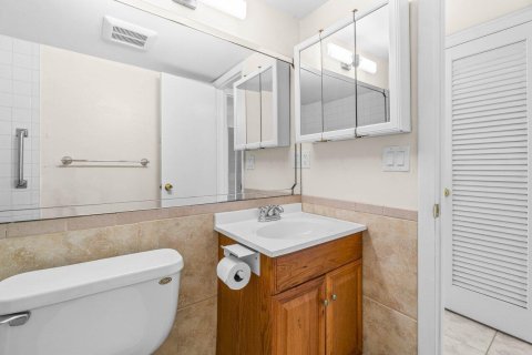 Copropriété à louer à West Palm Beach, Floride: 1 chambre, 59.92 m2 № 2179988 - photo 12