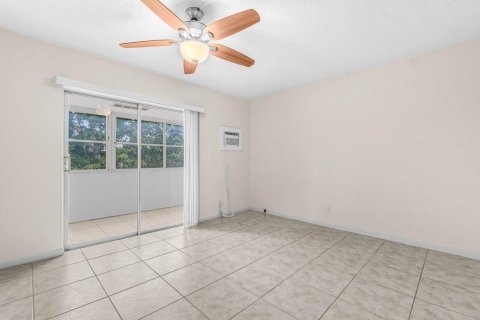 Copropriété à louer à West Palm Beach, Floride: 1 chambre, 59.92 m2 № 2179988 - photo 17