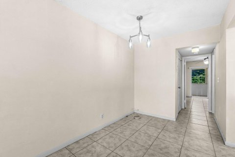 Copropriété à louer à West Palm Beach, Floride: 1 chambre, 59.92 m2 № 2179988 - photo 10