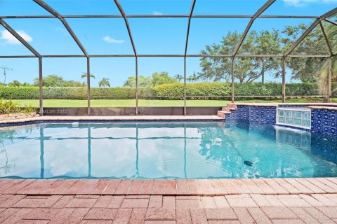 House in Pembroke Pines, Florida 4 bedrooms, 256.41 sq.m. № 1805945 - photo 30