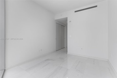 Condominio en venta en Miami, Florida, 4 dormitorios, 313.55 m2 № 2422838 - foto 22