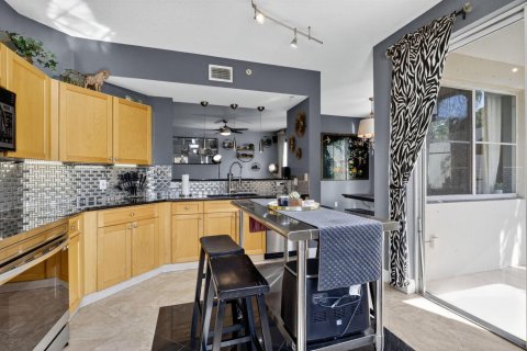 Condominio en venta en Palm Beach Gardens, Florida, 2 dormitorios, 124.95 m2 № 2081867 - foto 12