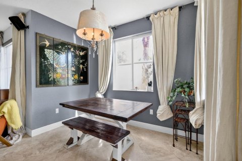 Condominio en venta en Palm Beach Gardens, Florida, 2 dormitorios, 124.95 m2 № 2081867 - foto 10