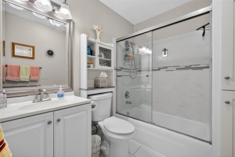 Condo in Fort Lauderdale, Florida, 1 bedroom  № 1925213 - photo 20