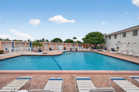 Condo in Fort Lauderdale, Florida, 1 bedroom  № 1925213 - photo 29