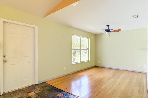 Villa ou maison à vendre à North Port, Floride: 3 chambres, 182.46 m2 № 2238028 - photo 6