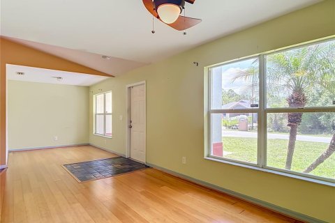 Villa ou maison à vendre à North Port, Floride: 3 chambres, 182.46 m2 № 2238028 - photo 7
