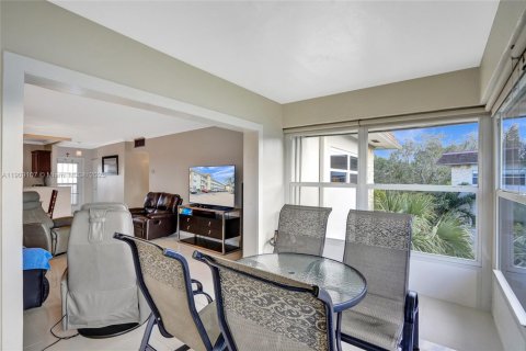 Купить кондоминиум в Лодердейл-Лейкс, Флорида 2 спальни, 87.7м2, № 1966195 - фото 21