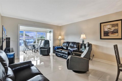 Купить кондоминиум в Лодердейл-Лейкс, Флорида 2 спальни, 87.7м2, № 1966195 - фото 26