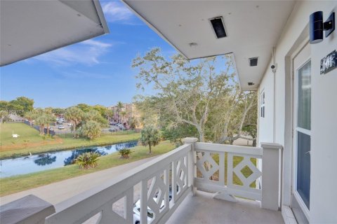 Купить кондоминиум в Лодердейл-Лейкс, Флорида 2 спальни, 87.7м2, № 1966195 - фото 30