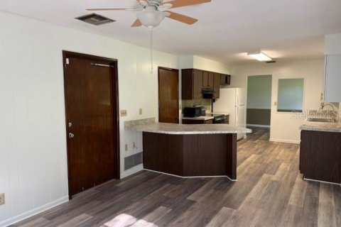 House in Ocala, Florida 3 bedrooms, 145.67 sq.m. № 1801621 - photo 4