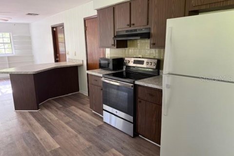 House in Ocala, Florida 3 bedrooms, 145.67 sq.m. № 1801621 - photo 5
