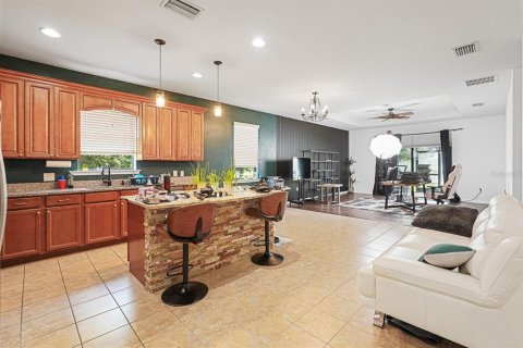 House in North Port, Florida 3 bedrooms, 181.62 sq.m. № 1810928 - photo 6