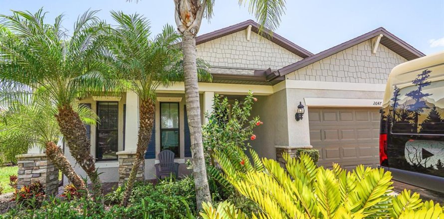 House in North Port, Florida 3 bedrooms, 181.62 sq.m. № 1810928