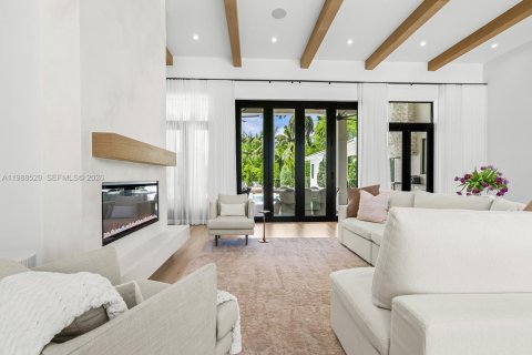 Casa en venta en Palmetto Bay, Florida, 6 dormitorios, 452.62 m2 № 2051560 - foto 4