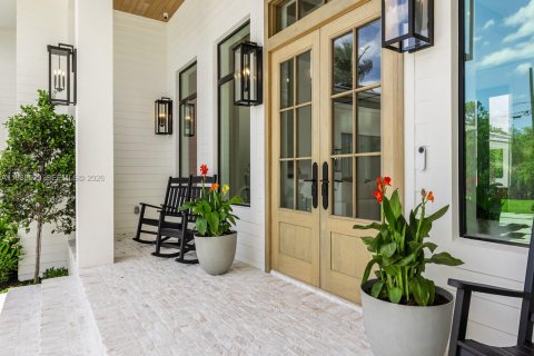 Casa en venta en Palmetto Bay, Florida, 6 dormitorios, 452.62 m2 № 2051560 - foto 2