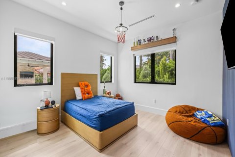 Casa en venta en Palmetto Bay, Florida, 6 dormitorios, 452.62 m2 № 2051560 - foto 22