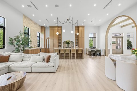 Casa en venta en Palmetto Bay, Florida, 6 dormitorios, 452.62 m2 № 2051560 - foto 13