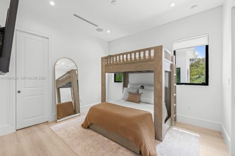 Casa en venta en Palmetto Bay, Florida, 6 dormitorios, 452.62 m2 № 2051560 - foto 25