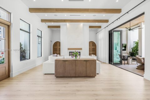 Casa en venta en Palmetto Bay, Florida, 6 dormitorios, 452.62 m2 № 2051560 - foto 3