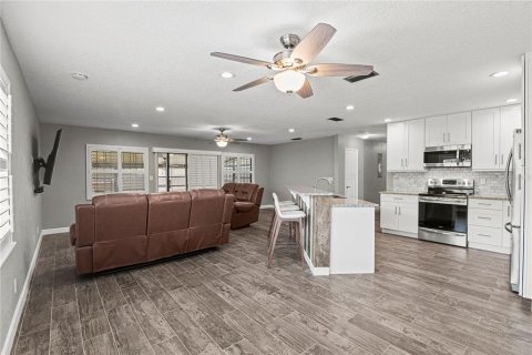 Villa ou maison à vendre à Sanford, Floride: 3 chambres, 130.43 m2 № 1839922 - photo 12