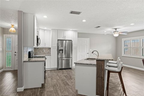 Villa ou maison à vendre à Sanford, Floride: 3 chambres, 130.43 m2 № 1839922 - photo 4