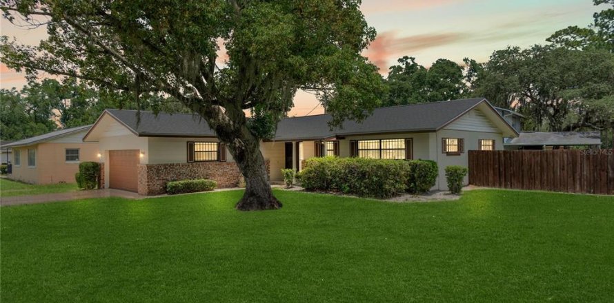 Villa ou maison à Sanford, Floride 3 chambres, 130.43 m2 № 1839922