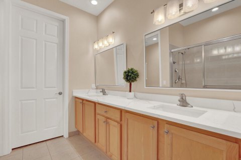 Touwnhouse à vendre à Palm Beach Gardens, Floride: 3 chambres, 149.57 m2 № 2172631 - photo 18