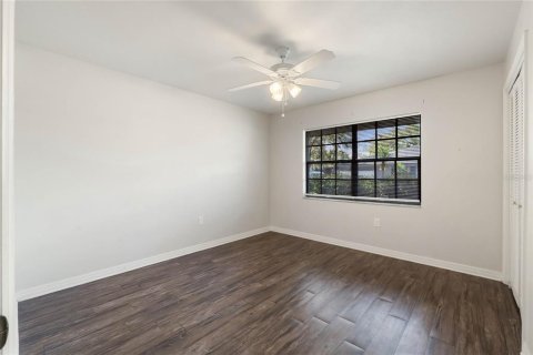 Touwnhouse à vendre à Eustis, Floride: 2 chambres, 94.48 m2 № 1734548 - photo 20