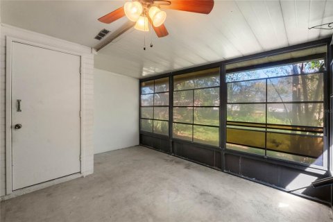 Touwnhouse à vendre à Eustis, Floride: 2 chambres, 94.48 m2 № 1734548 - photo 22
