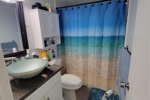Copropriété à vendre à Miami, Floride: 2 chambres, 76.83 m2 № 2003946 - photo 25