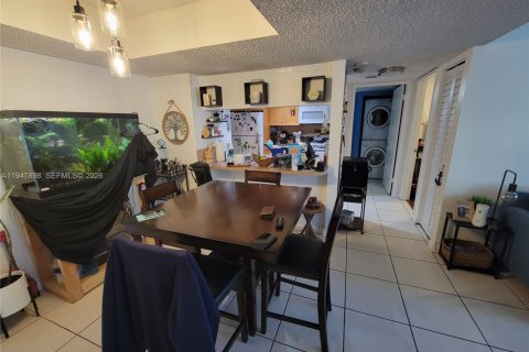 Copropriété à vendre à Miami, Floride: 2 chambres, 76.83 m2 № 2003946 - photo 6
