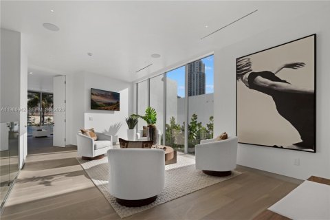 Villa ou maison à vendre à Hallandale Beach, Floride: 8 chambres, 728.35 m2 № 2048880 - photo 29