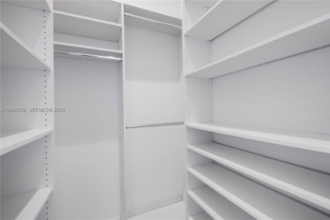 Condo in Fort Lauderdale, Florida, 2 bedrooms № 2176380 - photo 19