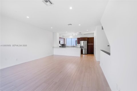 Condo in Fort Lauderdale, Florida, 2 bedrooms № 2176380 - photo 5