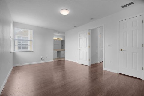 Townhouse in Davenport, Florida 3 bedrooms, 130.06 sq.m. № 2266527 - photo 19