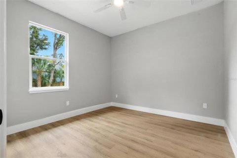 Villa ou maison à louer à Tampa, Floride: 3 chambres, 139.35 m2 № 1853545 - photo 10