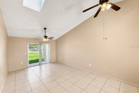 Adosado en alquiler en Orlando, Florida, 2 dormitorios, 90.95 m2 № 2258704 - foto 9