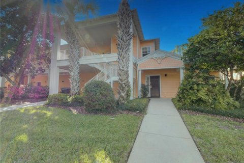 Condo in Davenport, Florida, 2 bedrooms № 2108002 - photo 2
