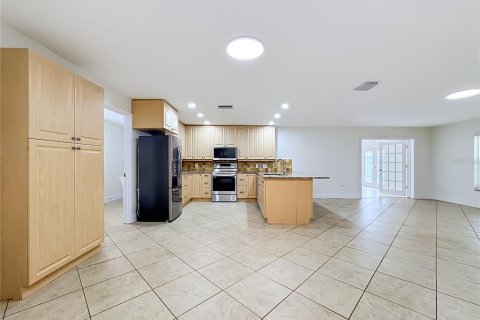 Casa en venta en Bradenton, Florida, 3 dormitorios, 168.52 m2 № 2237385 - foto 6